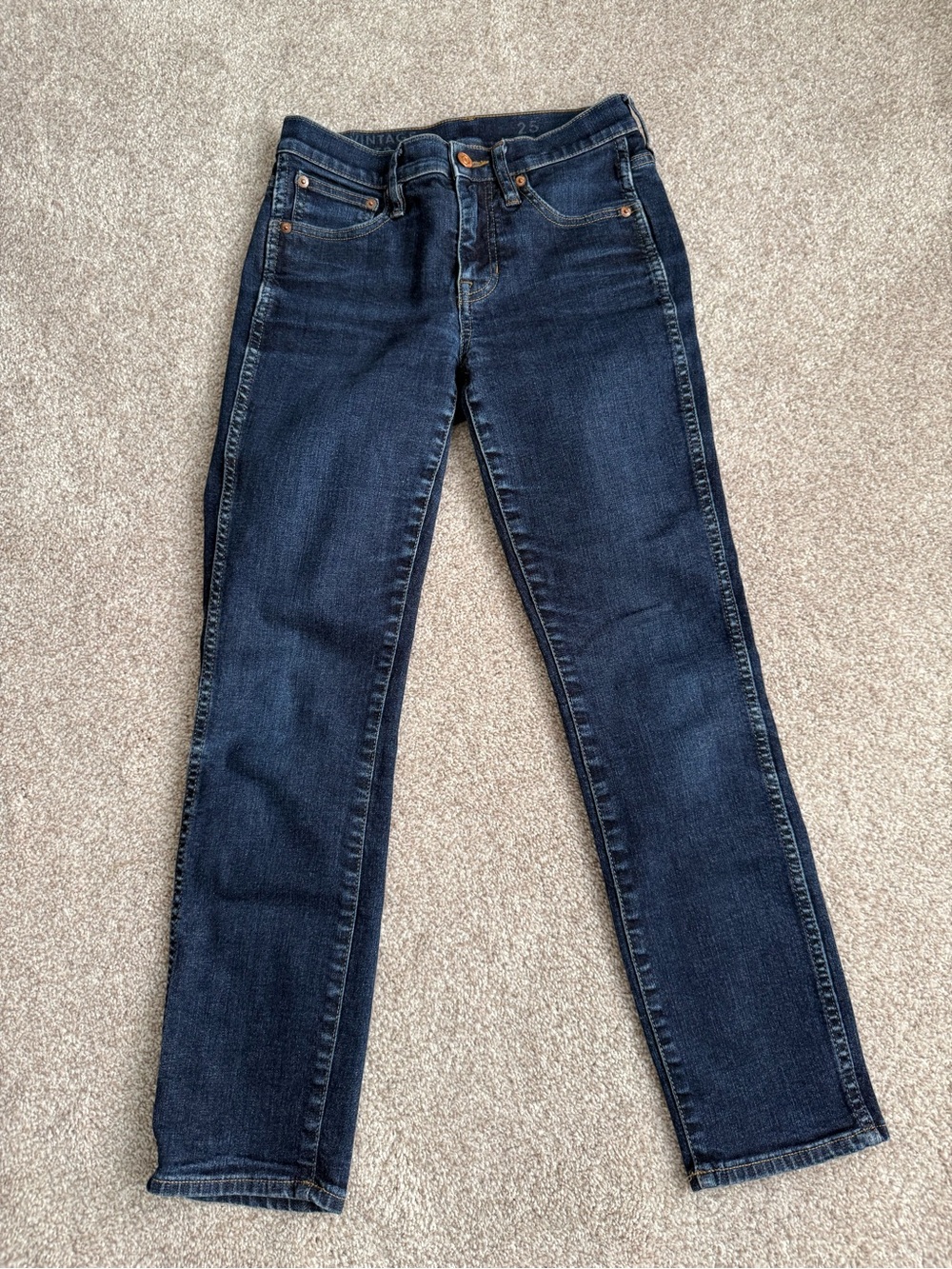 Banana Republic Straight Leg Jeans -size 25